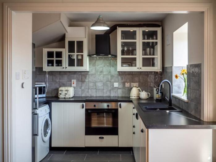 Apartamento Rosies Clifden Exterior foto